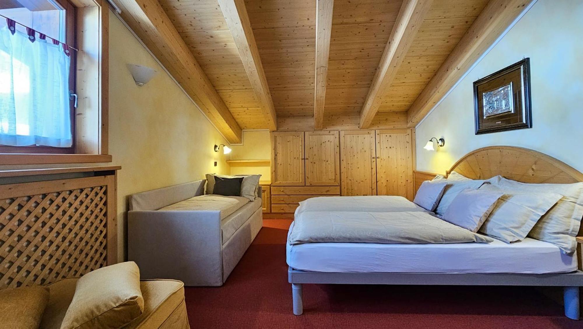 Albergo Alpenrose Livigno Buitenkant foto